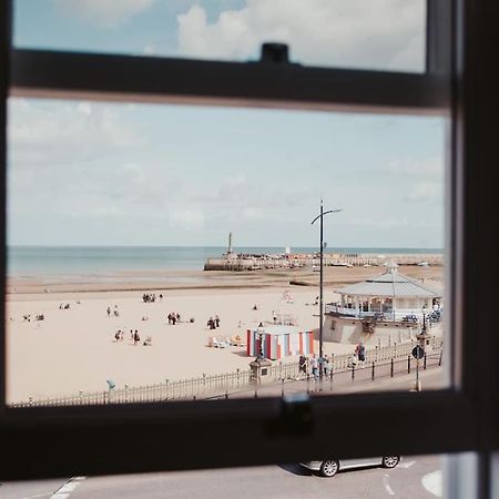 The Sunset Apartment - Margate Beach - By Goldex Coastal Breaks Экстерьер фото